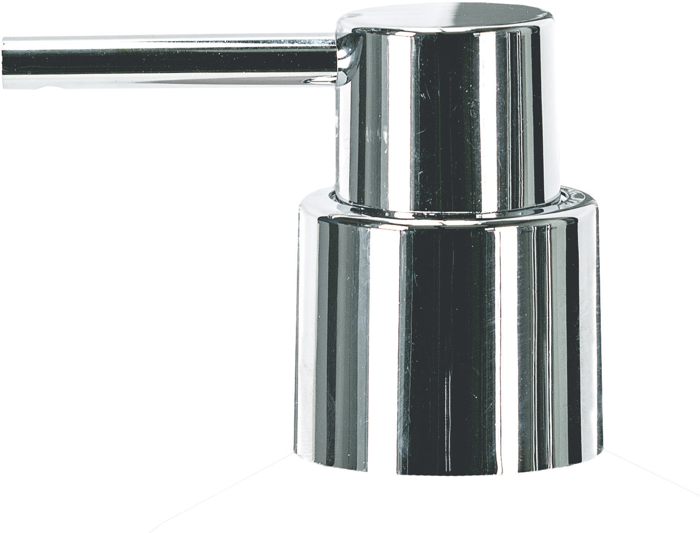 Ersatz-Spenderpumpe CRACKLE Silberfarben Moderner Seifenspender aus glänzendem Chrom mit schlichtem, elegantem Design für stilvolle Badezimmer.
